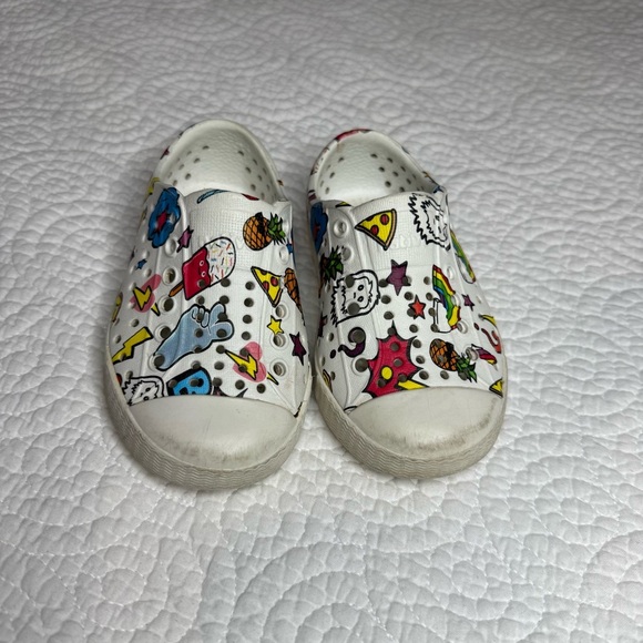 Native Shoes White Water Shoes with Playful Design - Picture 2 of 10